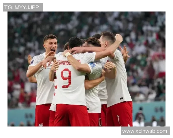 足球巨星齐聚一堂精彩瞬间定格在这一刻的合影盛宴